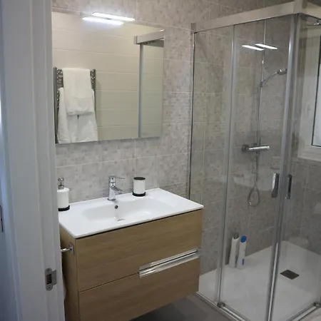 Foroplaza Porta San Pedro Pleno Centro Vistas Muralla * Луго