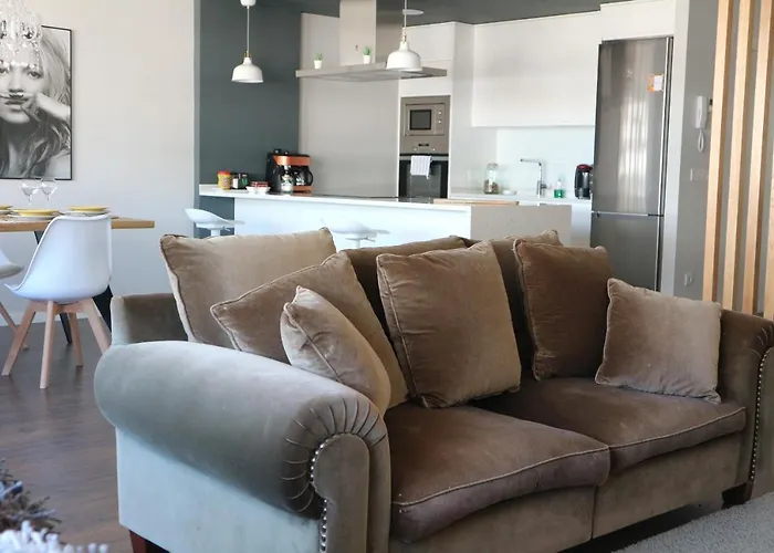 Foroplaza Porta San Pedro Pleno Centro Vistas Muralla * Lugo